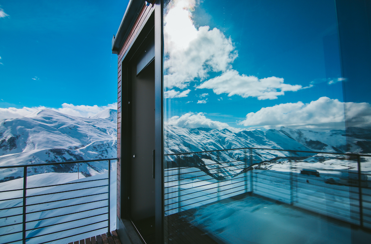 d5bb69b40336364375b5be360bd7aa70 1 1